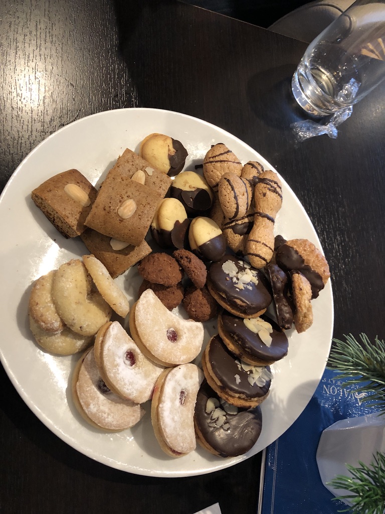 A plate of assorted Christmas cookies aboard Avalon Passion.